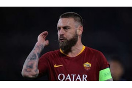 デ・ロッシ、ローマ退団に動揺…「まだサッカーがしたい」 画像