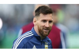 日本にも来るメッシ、32歳になった現在の「腹筋」がこれ 画像