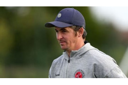 バートン、「前歯2本折り」相手監督への暴行で起訴される 画像