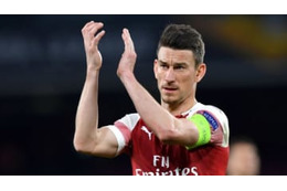 アーセナル退団のコシェルニ、「コシールニー」じゃねぇ！本人の発音を聞け 画像