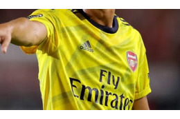 アーセナル、「腐ったバナナの復刻ユニ」が大人気！なんとアウェイ1位に 画像