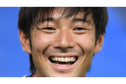 中島翔哉、大爆笑で崩れ落ちる！日本代表「謎シーン」がこれ 画像