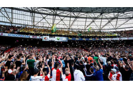 病の子供たちへの「ぬいぐるみシャワー」が感動的！今年もやってくれたぞ 画像