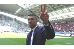 神戸FWポドルスキ、1月にポーランド移籍か。ビジネス展開も視野 画像