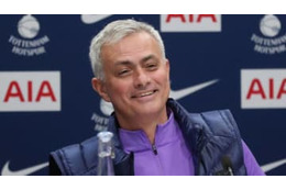 「無職の11ヶ月、無駄じゃない」モウリーニョ、喜びあふれる会見がこれ 画像