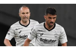 スペインもザワついた「ビジャとイニエスタの極上タッチ」がこれ 画像