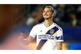 イブラヒモヴィッチがSNSで意味深投稿！移籍先、決まった？ 画像