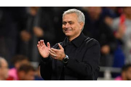 早くもモウリーニョ節！「映画を見ろ」記者にぶちかました場面がこれ 画像