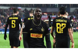 ルカクの「エロ過ぎるクロス」が神…とんでもないアウトサイドがこれ 画像