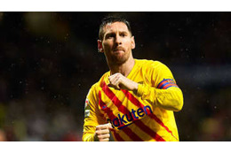 バルセロナ、カタランの象徴「セニェーラ」を描いた新ユニフォームがピッチに登場！ 画像