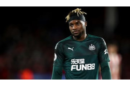 武藤同僚、プレミアDFを制圧した「超人的な跳躍力」がこれ 画像