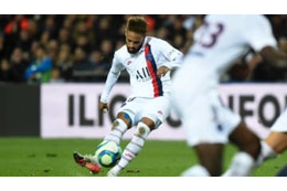 ネイマール、すげぇ！完璧に撃ち抜いた「神フリーキック」がこれ 画像