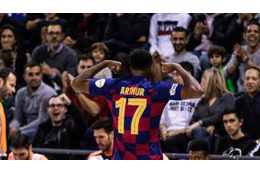 バルセロナの「アルトゥール」が見せた『トリプル足裏突破』がこれ 画像