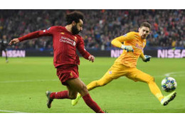 これがサラーの「超人スピード」！せーので追い駆けっこするとこうなる 画像