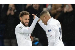 これがネイマールの「目」だ！エムバペに通した『魔法のキック』がこれ 画像