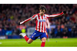 天才フェリックス、後方の敵を一瞬で無効化した「スーパーテク」がこれ 画像