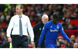 何があった…悪童キーン、「たった18分での衝撃交代シーン」がこれ 画像