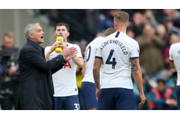 モウリーニョ、やっぱすごい！わずか1試合でポチェ前監督に並ぶ 画像