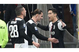 ロナウドの「空中浮遊ヘッド」、WEB素材で配布される 画像