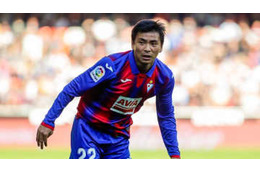 乾貴士はドリブルだけじゃねぇ！「至高の神パス」がこれ 画像