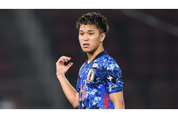 10番を背負った食野、日本代表での「初ゴール」を見たか 画像