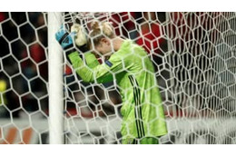 カリウス、またやらかす…味方も凍りついた「仰天オウンゴール」がこれ 画像