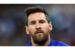 メッシ、また「衝撃私服」を着る！実は高級ブランドだったぞ 画像