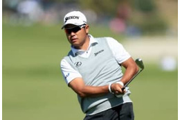 松山英樹ヒヤリ　女性ファンに腕を引っ張られ肩を痛めるアクシデント 画像