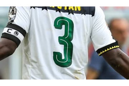 変わり者！背番号「3」を付けてしまった3名のストライカー 画像