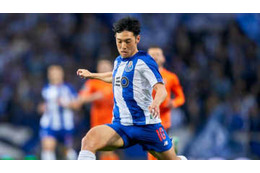 ポルト中島翔哉、実は匠だった「ノールックアシスト」がこれ 画像