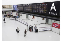 2月訪日客58％減、大震災以来 画像