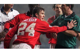 20歳の男前ベッカム、「背番号24」時代の“初ゴール”がこれだ！ 画像