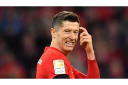 監督も「○○が変わった」と評価！レヴァンドフスキの超ゴール集がこれ 画像