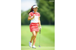 チョコレート…かと思いきや、意外なアレをモグモグ【19年パンチショット総集編】 画像