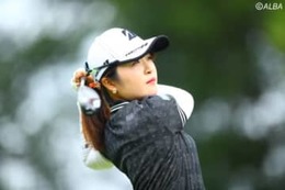 お手軽イメージチェンジ!? 三ヶ島かなに髪をほどいてもらいました【19年パンチショット総集編】 画像