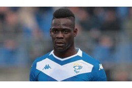 バロテッリ、コントローラーをぶん投げる謎映像がこれ 画像