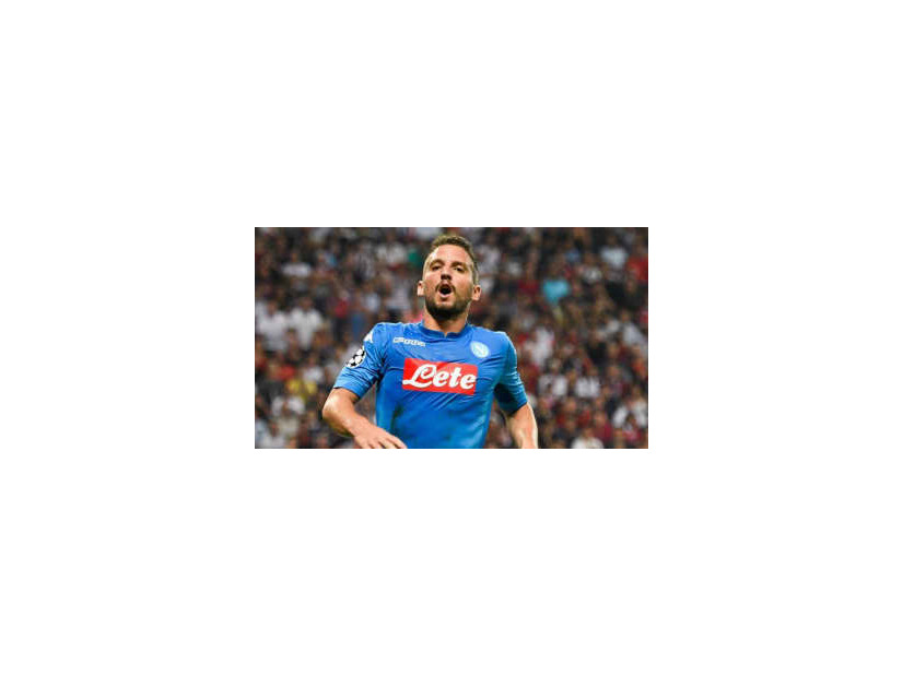 誕生日のメルテンス、あの「角度なしロングループ」も2発！