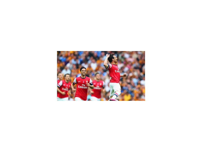 FAカップ決勝で決まった、カソルラの「衝撃弾丸FK」が改めてすごい