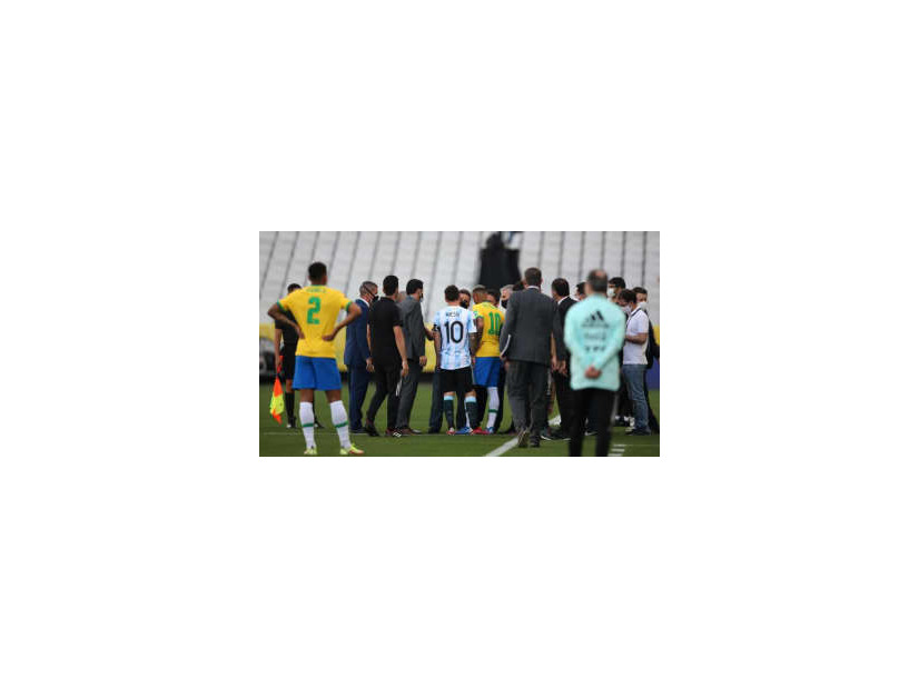 FIFA、アルゼンチン代表に勝点3か　全体未聞のブラジル戦打ち切りで