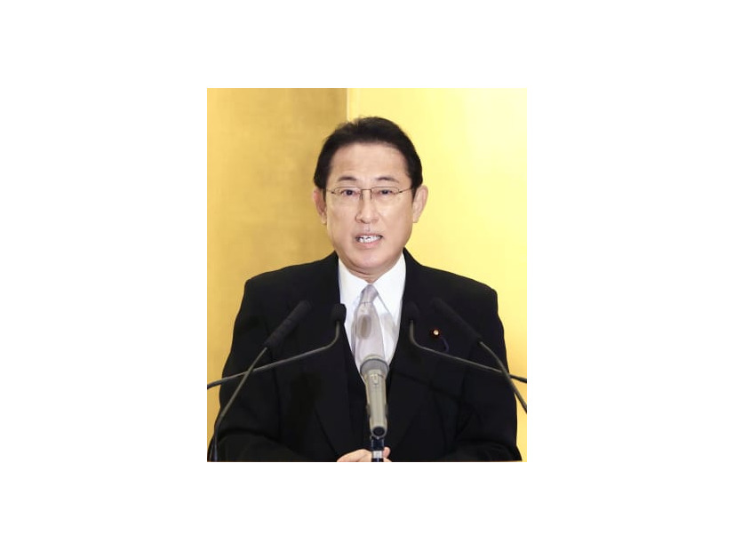 伊勢神宮の参拝を終え、年頭の記者会見をする岸田首相＝4日午後、三重県伊勢市