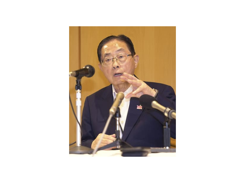 東根市長選に7選を目指して出馬表明する土田正剛市長＝30日午後、山形県東根市