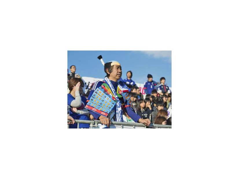 「ちょんまげ隊長」の愛称を持つ日本代表の名物サポーター角田寛和さん（本人提供）