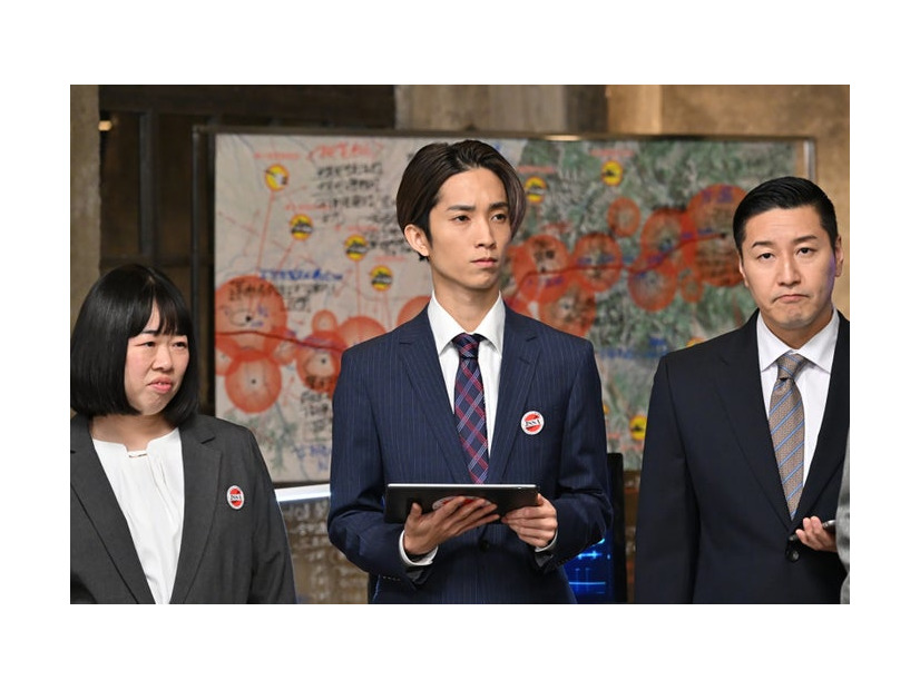 伊藤修子、田中樹、長田庄平 （C）TBS