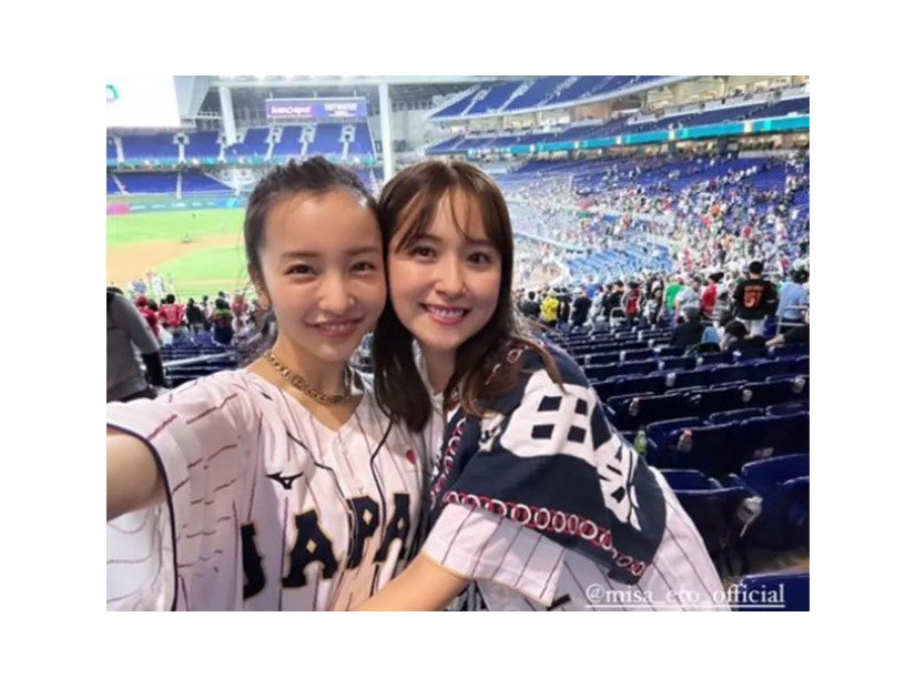 板野友美、衛藤美彩／板野友美Instagramストーリーズより