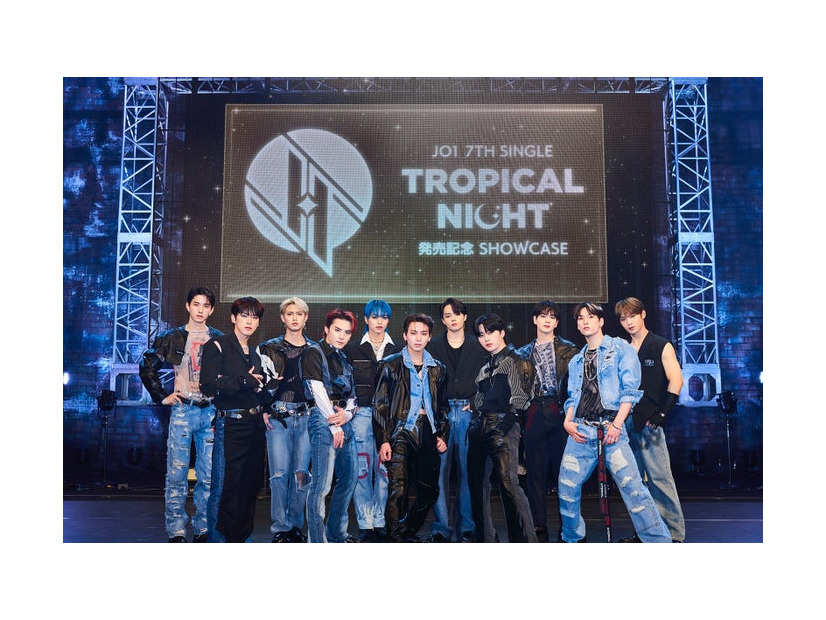 JO1『TROPICAL NIGHT』発売記念ショーケースイベントより（C）LAPONE Entertainment