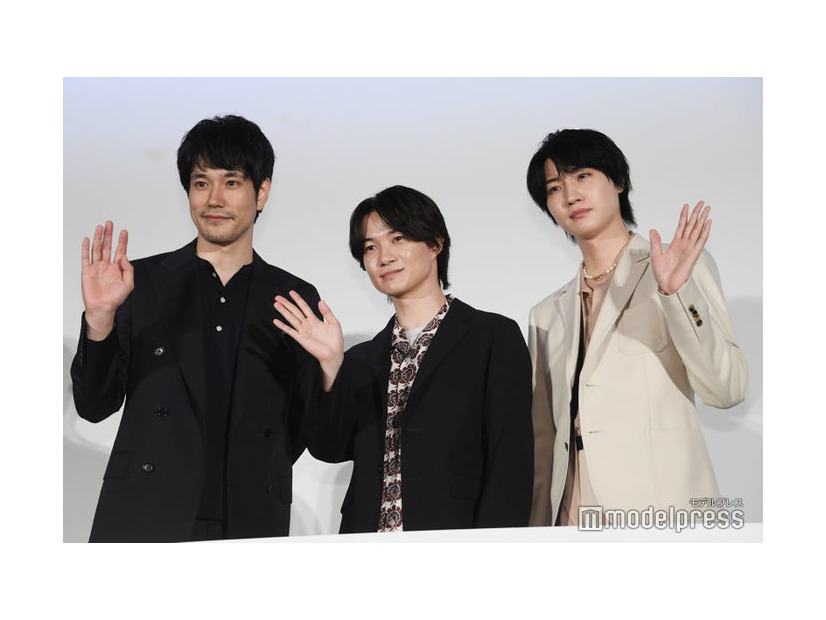 3兄弟役を演じた松山ケンイチ、神木隆之介、桜田通（C）モデルプレス