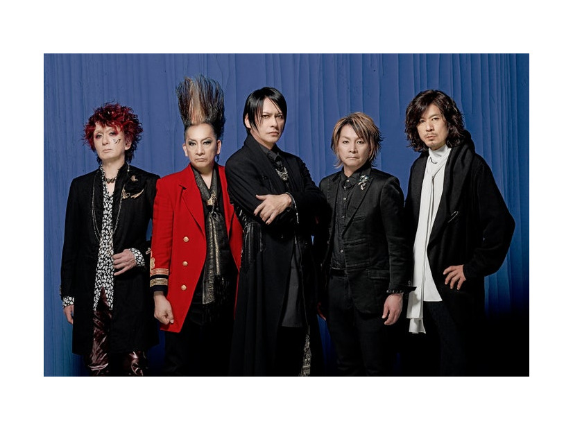 BUCK-TICK（中央が櫻井敦司さん）（提供写真）