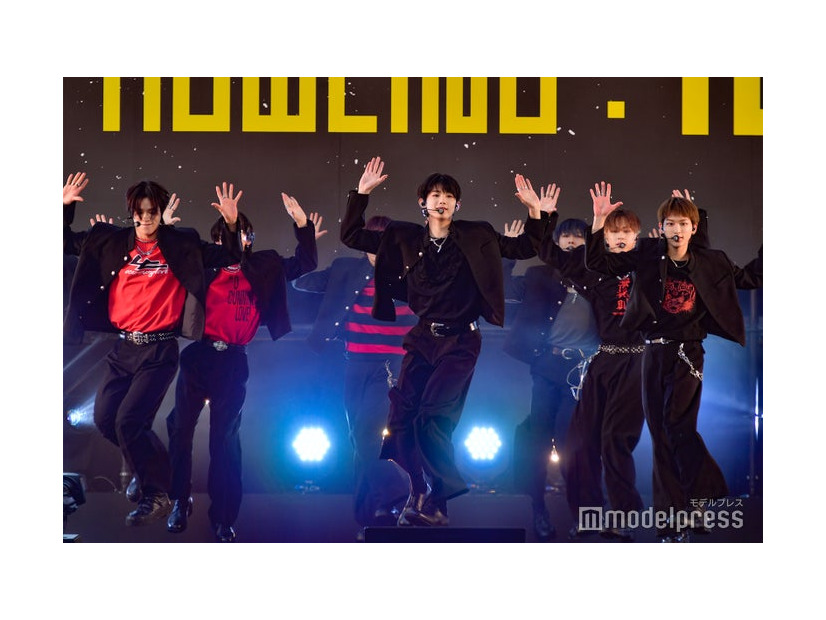 &TEAM（C）モデルプレス