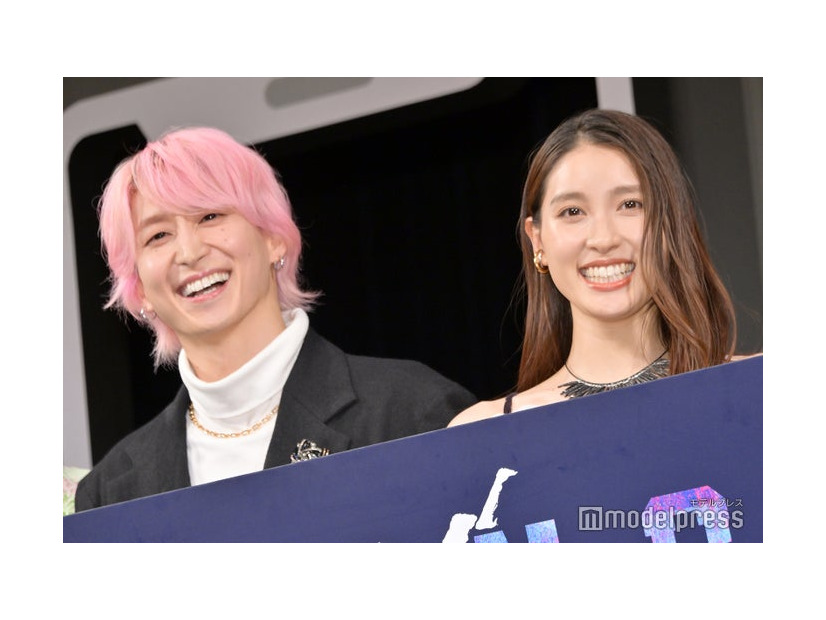 「マッチング」完成披露試写会に登場した佐久間大介＆土屋太鳳（C）モデルプレス