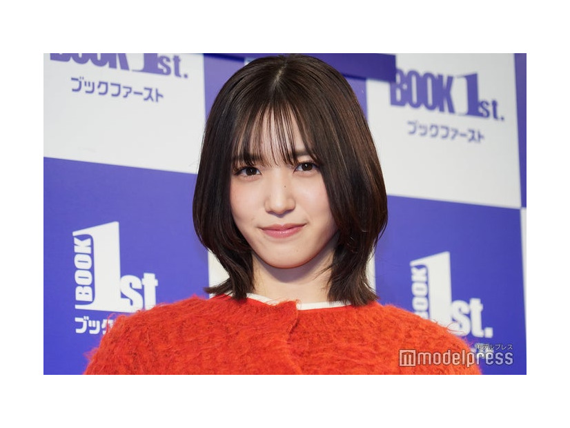 「AKB48 下尾みう 1st 写真集 僕だけのもの」囲み取材に登場した下尾みう（C）モデルプレス